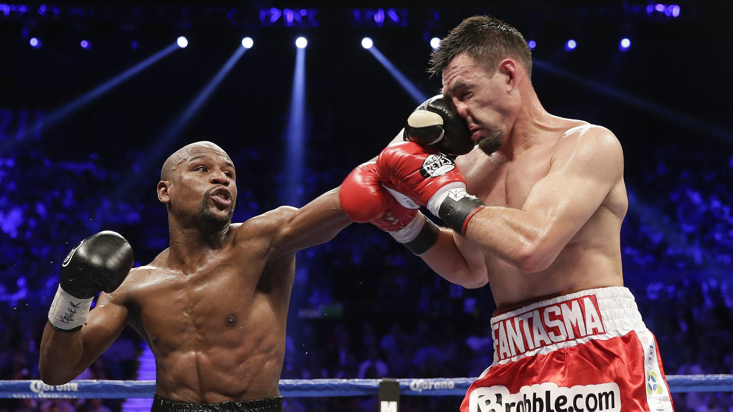 “足球艺术”的巅峰——那些令人心醉的助攻配合,足球助攻的定义